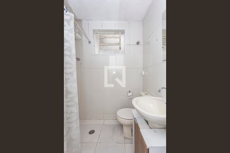 Banheiro de kitnet/studio para alugar com 1 quarto, 30m² em Vila Mariana, São Paulo