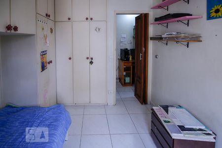 Quarto 2 de apartamento para alugar com 2 quartos, 60m² em Vila Ipojuca, São Paulo