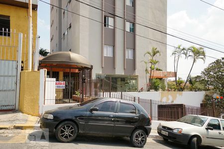 Apartamento para alugar com 65m², 2 quartos e 1 vagaFachada