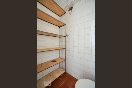 Apartamento para alugar com 65m², 2 quartos e 1 vagaBanheiro de serviço