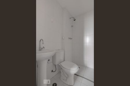 Banheiro de apartamento à venda com 2 quartos, 52m² em Vila Vermelha, São Paulo