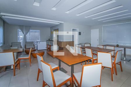 Apartamento à venda com 47m², 2 quartos e 1 vaga Apartamento à venda com 47m², 2 quartos e 1 vagaÁrea comum - Salão de festas