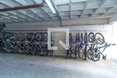 Apartamento à venda com 47m², 2 quartos e 1 vaga Apartamento à venda com 47m², 2 quartos e 1 vagaBicicletário