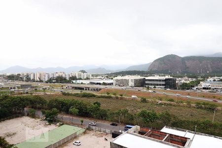 Vista  de apartamento à venda com 2 quartos, 75m² em Barra da Tijuca, Rio de Janeiro