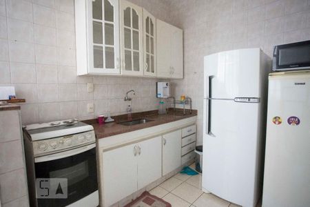 Apartamento para alugar com 70m², 2 quartos e 1 vagaCozinha