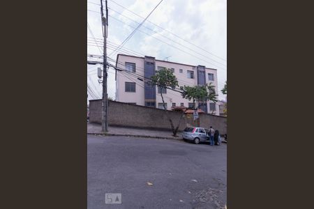 Apartamento à venda com 54m², 2 quartos e 1 vaga Apartamento à venda com 54m², 2 quartos e 1 vagaFachada