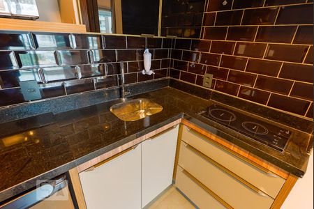 Cozinha de apartamento para alugar com 1 quarto, 40m² em Pinheiros, São Paulo