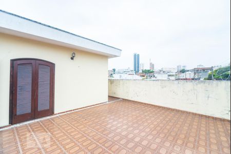 Casa à venda com 120m², 3 quartos e 2 vagasVaranda