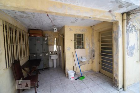 Casa à venda com 120m², 3 quartos e 2 vagasQuintal