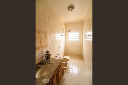 Casa à venda com 120m², 3 quartos e 2 vagasBanheiro Social