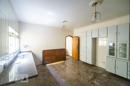 Cozinha de casa à venda com 3 quartos, 120m² em Vila Carrão, São Paulo