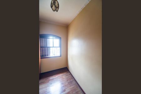 Casa à venda com 120m², 3 quartos e 2 vagasSuíte