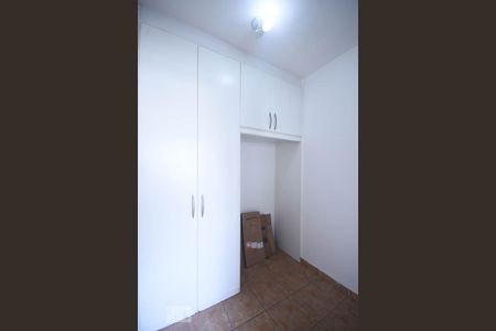 Apartamento para alugar com 122m², 3 quartos e 2 vagas Apartamento para alugar com 122m², 3 quartos e 2 vagasQuarto de Serviço
