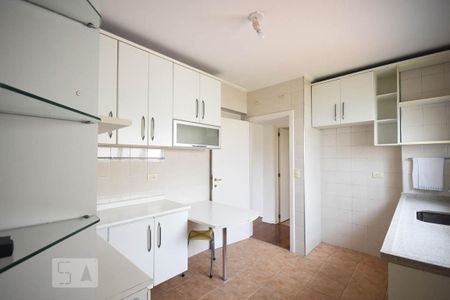 Apartamento para alugar com 122m², 3 quartos e 2 vagas Apartamento para alugar com 122m², 3 quartos e 2 vagasCozinha