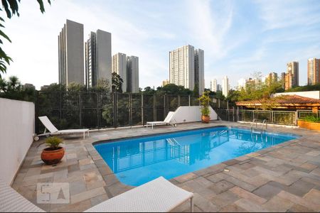 Apartamento para alugar com 122m², 3 quartos e 2 vagasPiscina