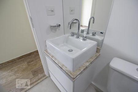 Pia de apartamento à venda com 2 quartos, 55m² em Vila Andrade, São Paulo