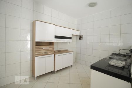 Cozinha de casa para alugar com 2 quartos, 70m² em Setor de Desenvolvimento Econômico (taguatinga), Brasília