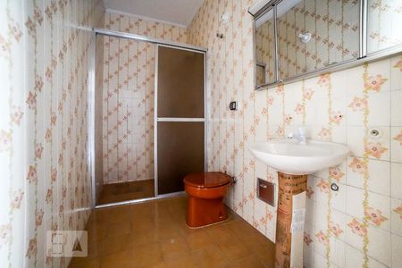 Banheiro da Suíte de casa à venda com 3 quartos, 300m² em Vila Mazzei, São Paulo