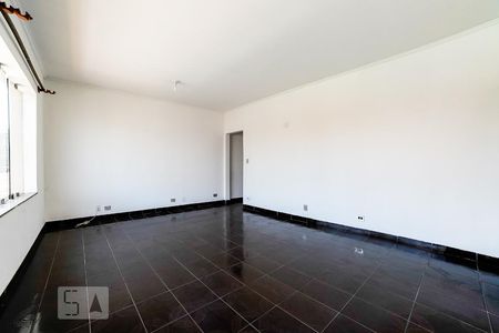 Sala de casa à venda com 3 quartos, 300m² em Vila Mazzei, São Paulo