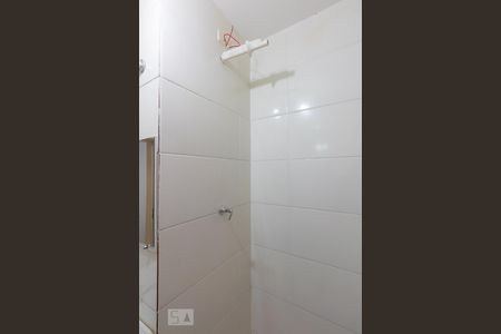 Casa à venda com 220m², 3 quartos e 8 vagasBanheiro 2