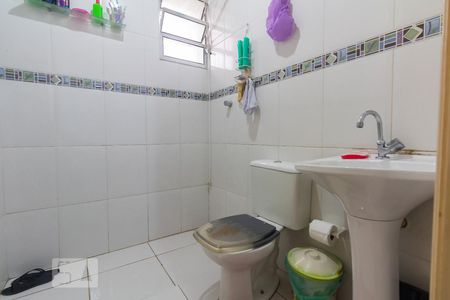 Banheiro 1 de casa à venda com 3 quartos, 220m² em Vila Congonhas, São Paulo