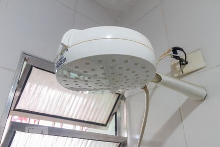 Banheiro 1 de casa à venda com 3 quartos, 220m² em Vila Congonhas, São Paulo