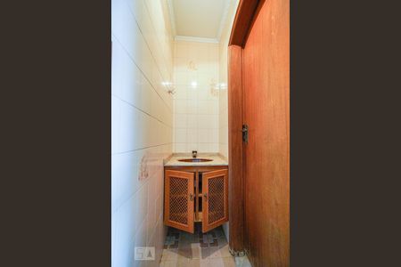 Lavabo de casa para alugar com 4 quartos, 240m² em Vila Formosa, São Paulo