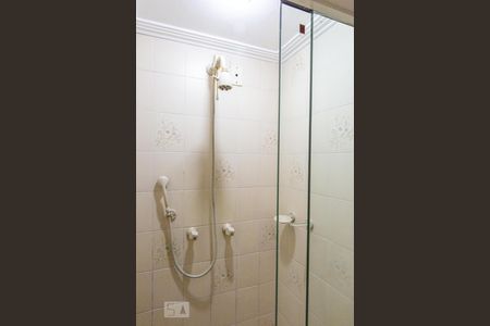 Banheiro de apartamento à venda com 3 quartos, 110m² em Boa Vista, Porto Alegre