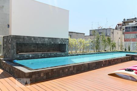 Piscina de kitnet/studio para alugar com 1 quarto, 22m² em Consolação, São Paulo