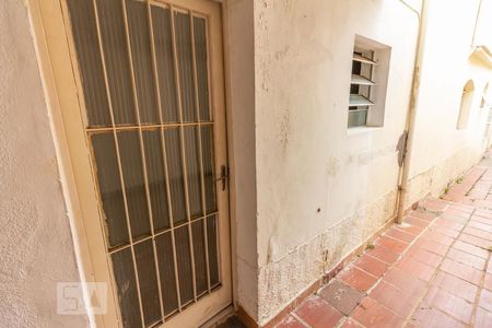 Fachada de casa para alugar com 1 quarto, 50m² em Vila Ipojuca, São Paulo