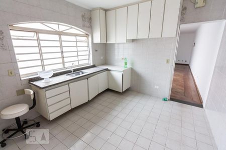 Cozinha de casa para alugar com 1 quarto, 60m² em Jardim Peri, São Paulo