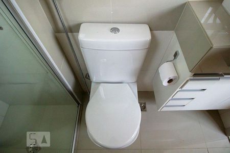 Banheiro de apartamento para alugar com 3 quartos, 76m² em Prado, Belo Horizonte