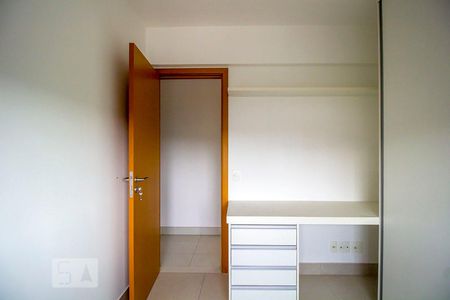 Quarto 2 de apartamento para alugar com 3 quartos, 76m² em Prado, Belo Horizonte