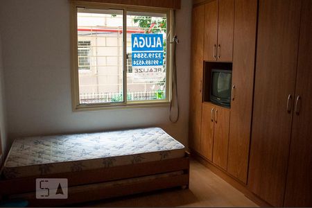 Quarto de apartamento para alugar com 1 quarto, 43m² em Santana, Porto Alegre