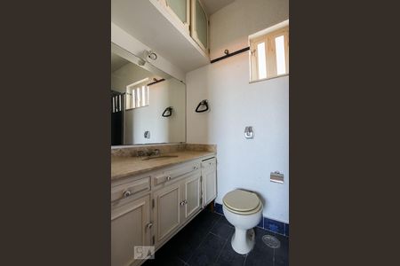 Casa para alugar com 230m², 3 quartos e 3 vagasBanheiro do Quarto 3