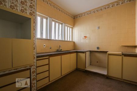 Casa para alugar com 230m², 3 quartos e 3 vagasCozinha