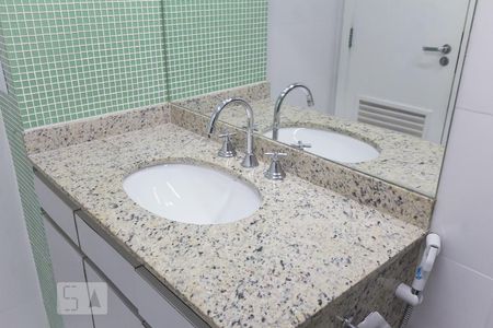 Apartamento para alugar com 71m², 1 quarto e 1 vagaBanheiro