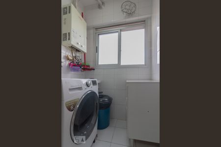 Apartamento para alugar com 60m², 2 quartos e 1 vaga Apartamento para alugar com 60m², 2 quartos e 1 vagaÁrea de serviço