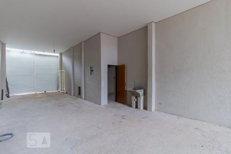 Casa à venda com 250m², 3 quartos e 8 vagas Casa à venda com 250m², 3 quartos e 8 vagasGaragem