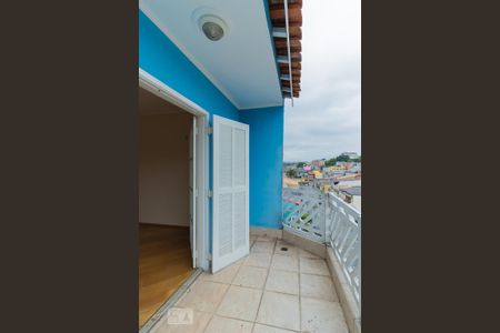 Casa à venda com 250m², 3 quartos e 8 vagas Casa à venda com 250m², 3 quartos e 8 vagasSacada da Suíte
