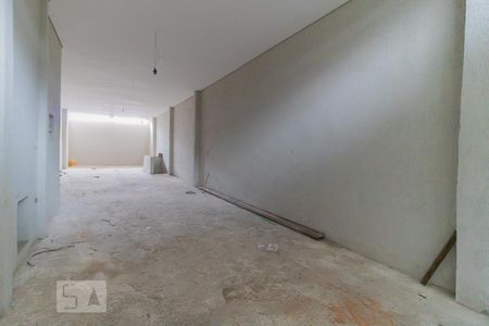 Casa à venda com 250m², 3 quartos e 8 vagas Casa à venda com 250m², 3 quartos e 8 vagasGaragem