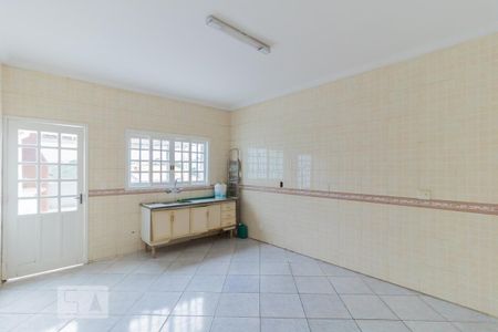 Casa à venda com 250m², 3 quartos e 8 vagas Casa à venda com 250m², 3 quartos e 8 vagasCozinha