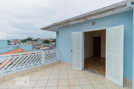 Casa à venda com 250m², 3 quartos e 8 vagas Casa à venda com 250m², 3 quartos e 8 vagasSacada do Quarto 2