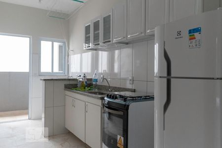 Cozinha de casa para alugar com 1 quarto, 42m² em Bosque da Saúde, São Paulo