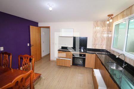 Casa de condomínio para alugar com 140m², 2 quartos e 1 vagaCozinha