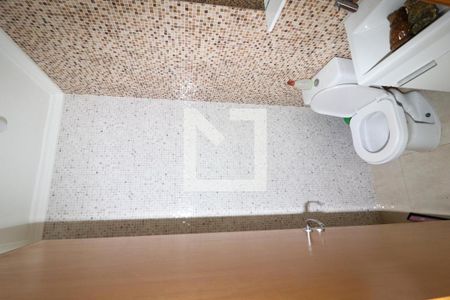 Casa de condomínio para alugar com 140m², 2 quartos e 1 vagaLavabo