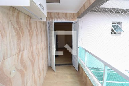 Casa de condomínio para alugar com 140m², 2 quartos e 1 vagaÁrea de Serviço