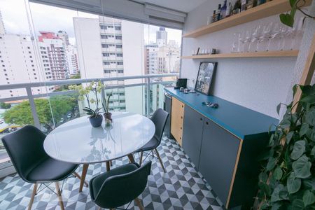 Varanda de kitnet/studio para alugar com 1 quarto, 35m² em Barra Funda, São Paulo