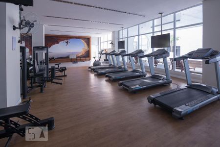 Studio para alugar com 35m², 1 quarto e 1 vaga Studio para alugar com 35m², 1 quarto e 1 vagaAcademia