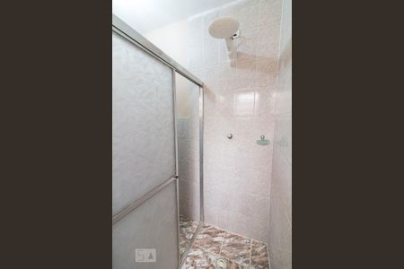 Casa para alugar com 100m², 2 quartos e sem vagaBanheiro quarto 2 suíte